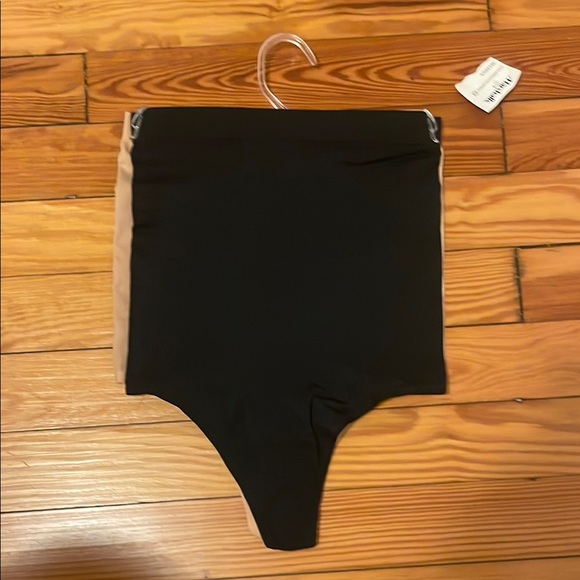 Skinnygirl Other - Black and Tan High-Waisted Smoothers and Shapers